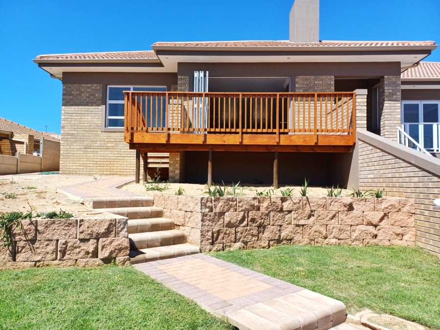 3 Bedroom Property for Sale in Reebok Western Cape